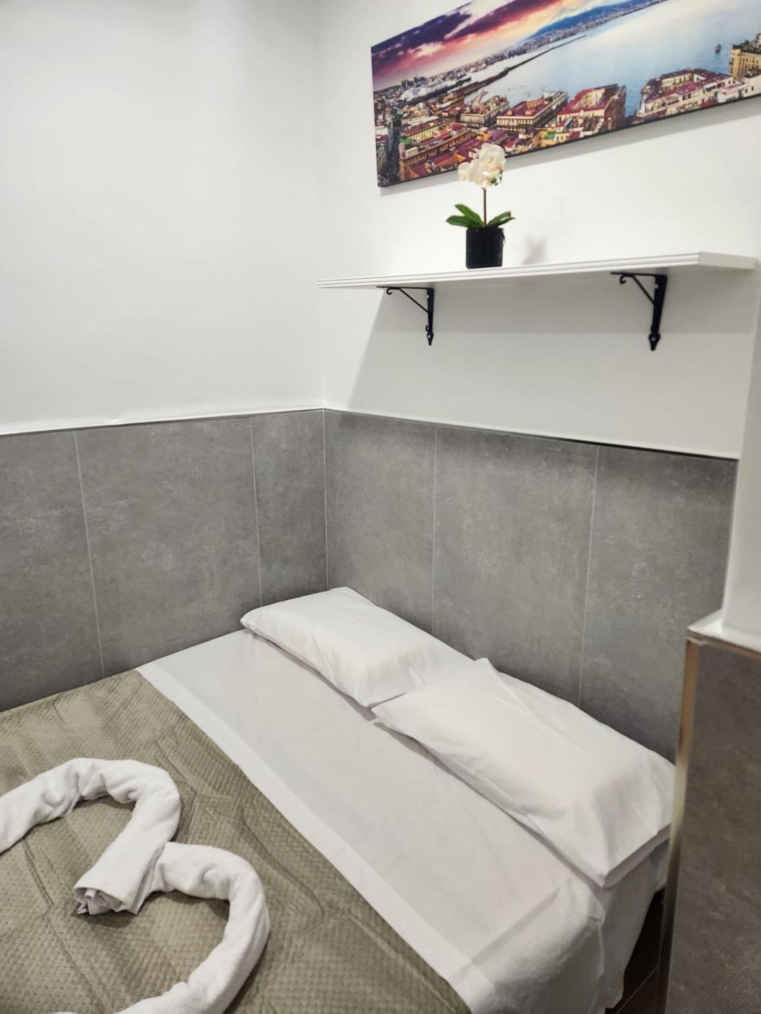 Casa Esposito Bed & Breakfast Napoli Bagian luar foto